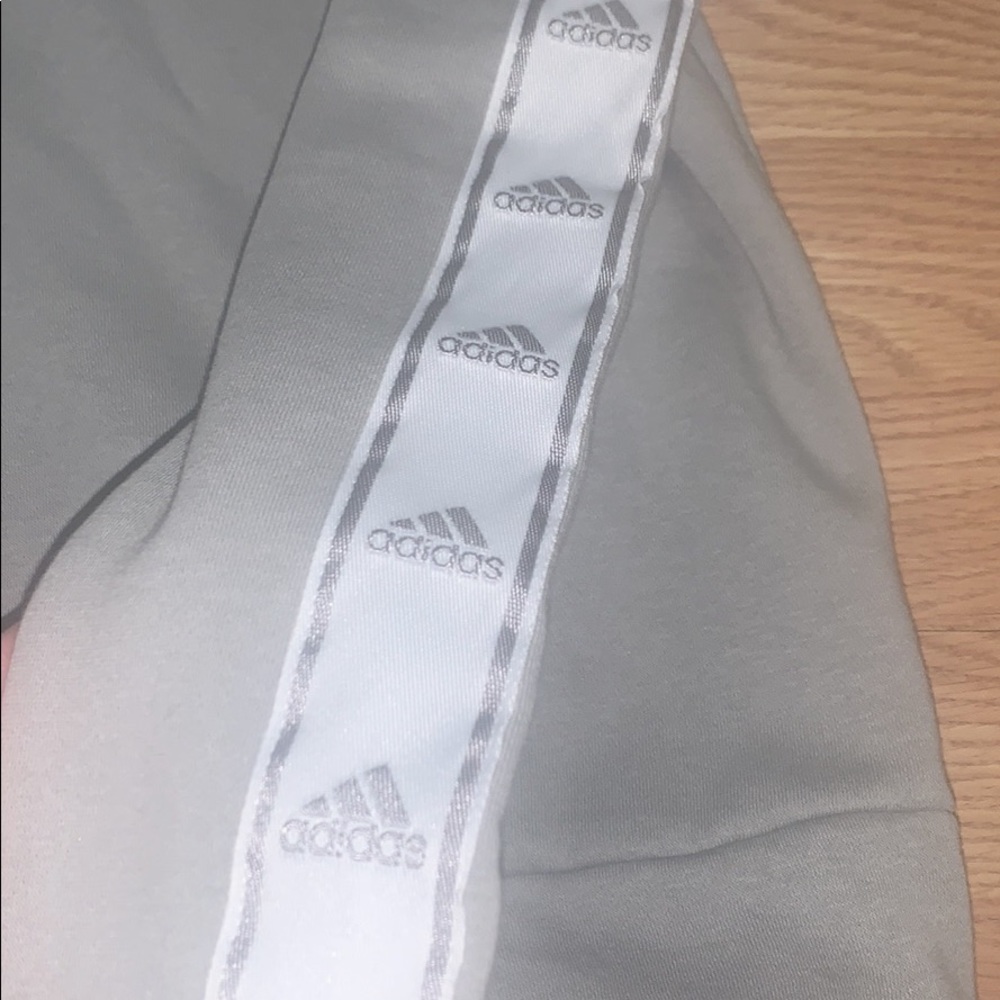 Adidas crew neck